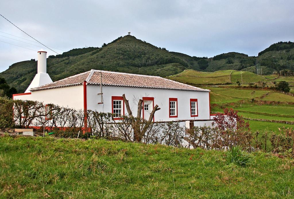Casa De Almagreira - Empreendimento De Turismo Em Espaco Rural - Casa De Campo Vila do Porto Bagian luar foto